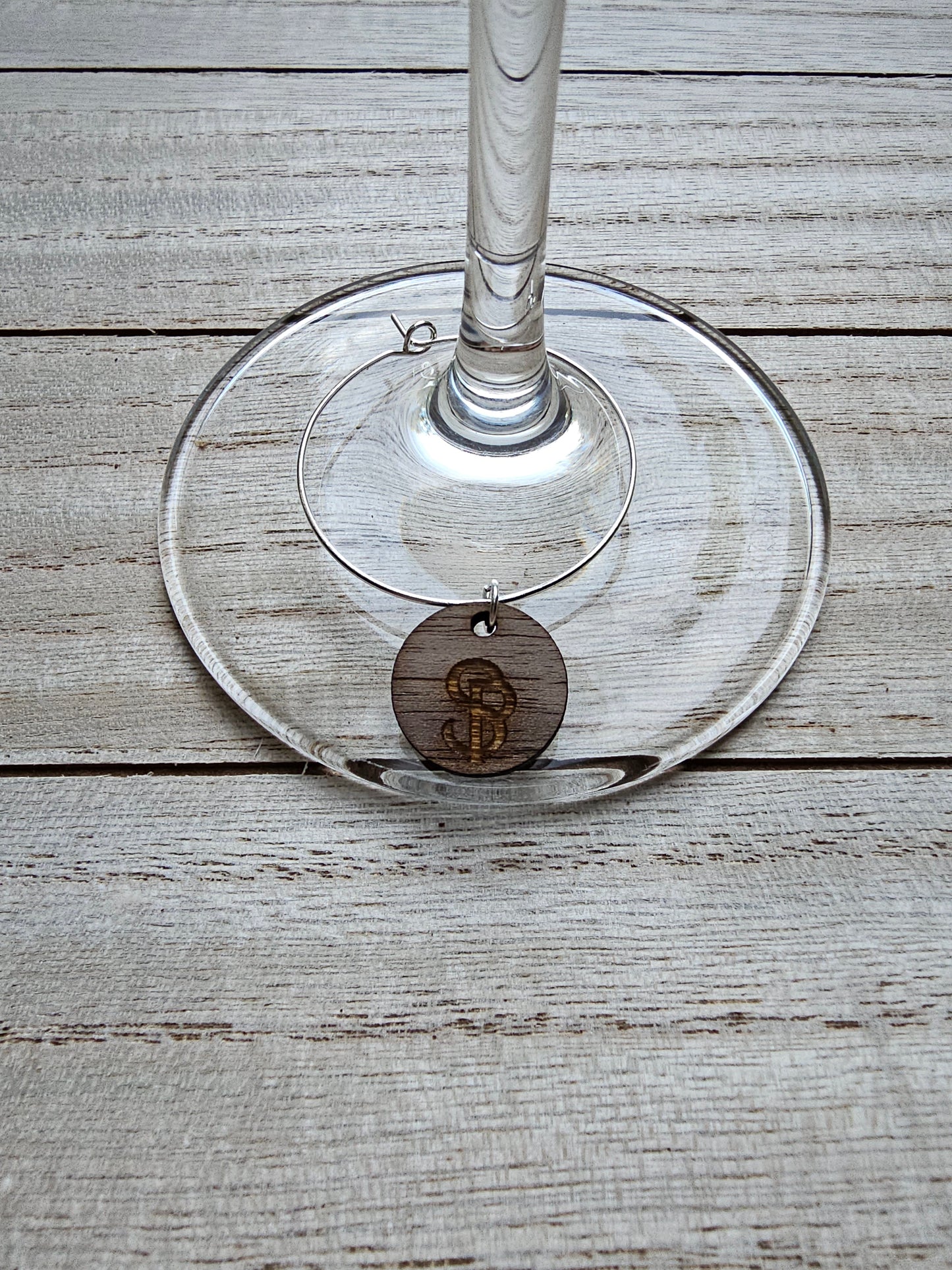 Cypher wine charm wood
